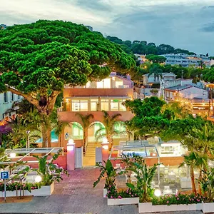 the-pink-elephant-hotel.topcostabravahotels.com/