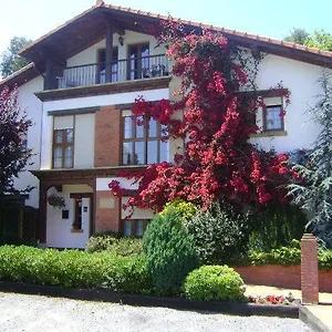 Dos Robles Apartment